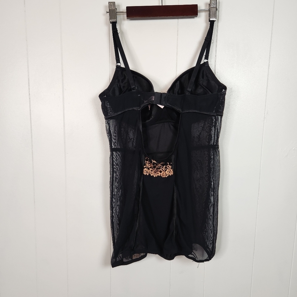 La Vie en Rose Black Gold Lace Mesh Lingerie Teddy Slip Size Medium Underwire - Picture 5 of 7